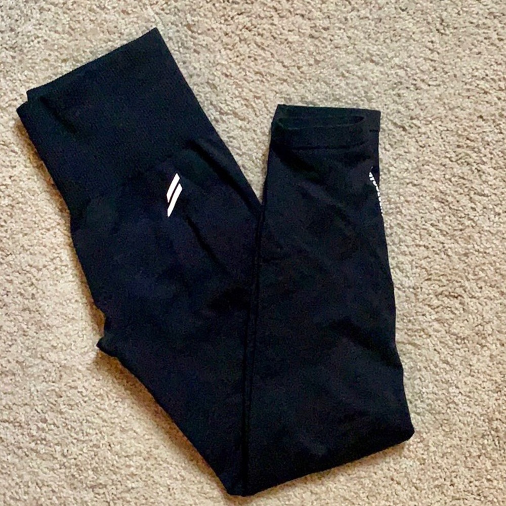 Bundle! Doyoueven Hyperflex Leggings - image 7